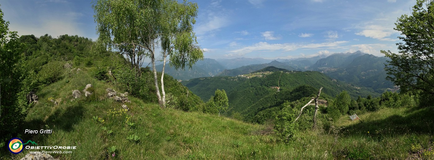 25 Ormai sulla cima della Corna Bianca.jpg